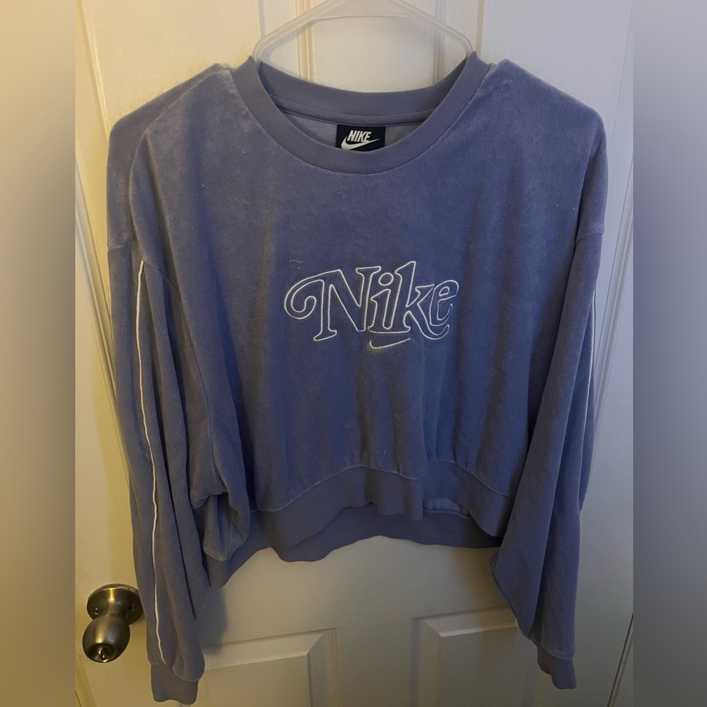 Nike cropped sweatshirt